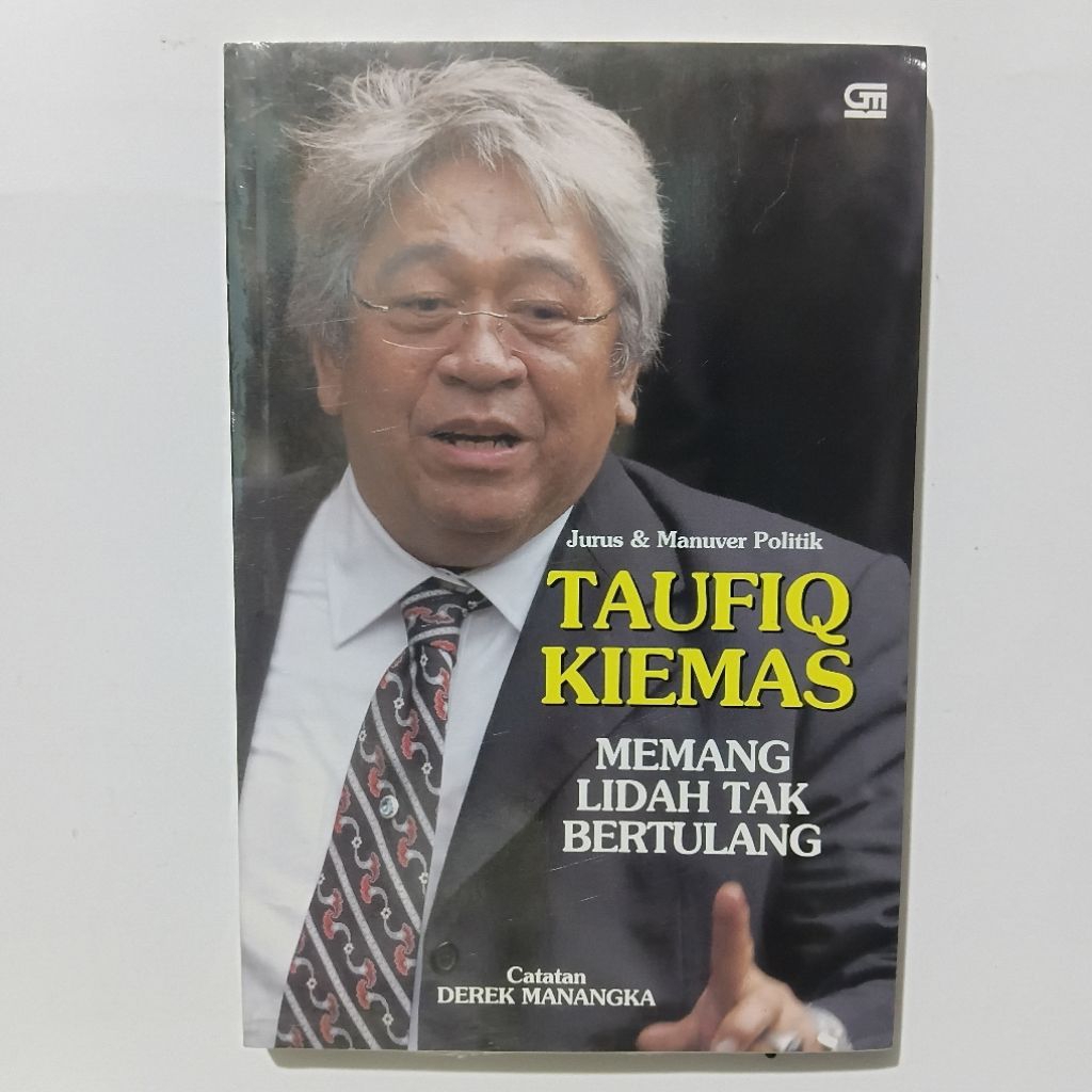 Buku Jurus & Manuver Politik Taufiq Kiemas Memang Lidah Tak Bertulang - Gramedia