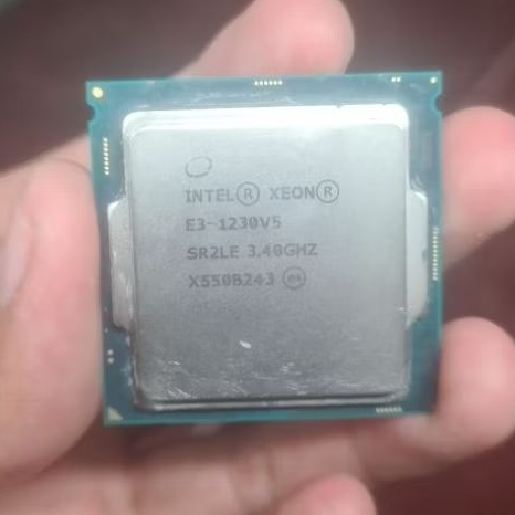 Intel Xeon E3 1230 v5 Setara i7 6700