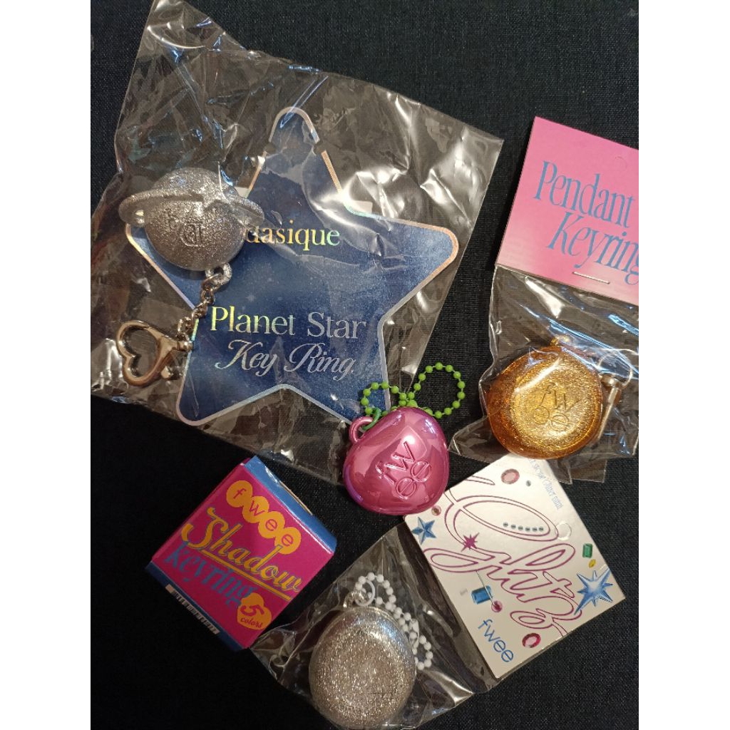Ready Stock Fwee Keyring Makeup Keyring Keychain Charm Travel Mini From Korean Brand Fwee Keyring Da
