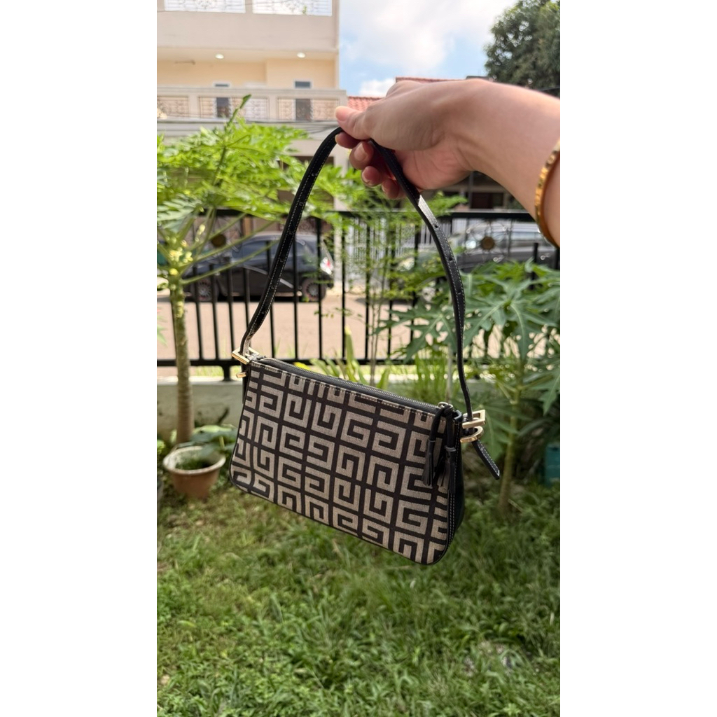 CLEARANCE SALE Givencong Monogram Canvas Baguette Navy Shoulder Bag - Preloved