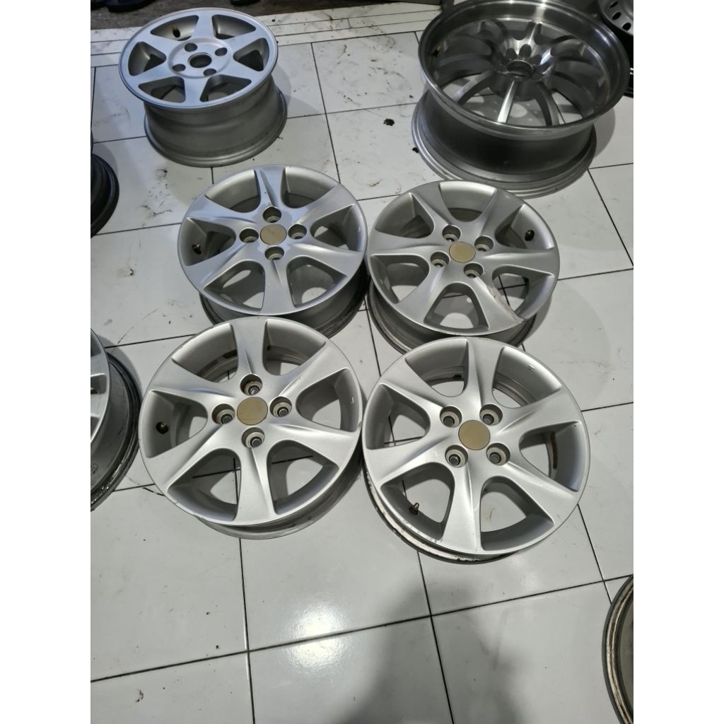 Velg oem Sirion R14 pcd 4x100