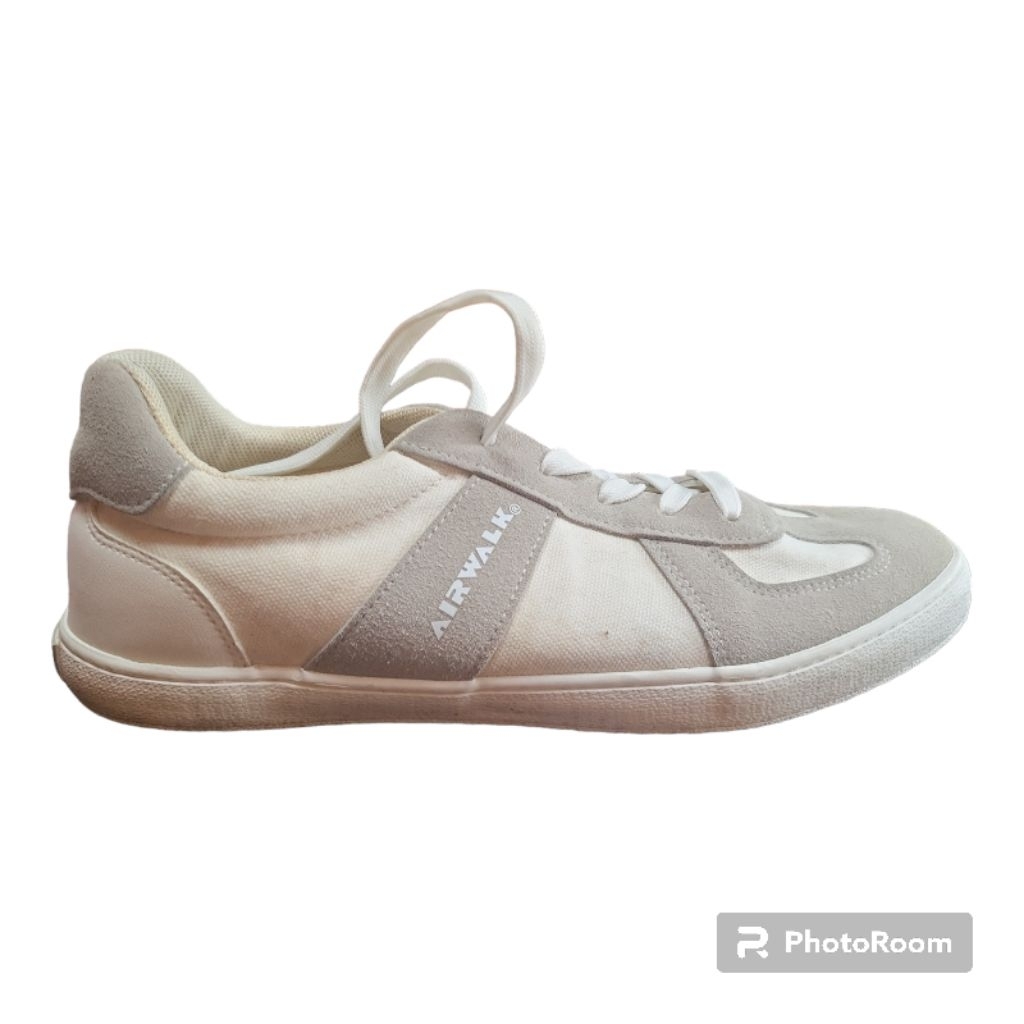 Sepatu Airwalk Second