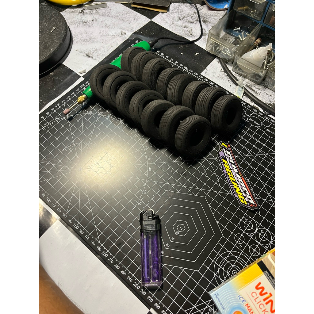 Ban miniatur truk pnp velg by BALADEWE mboiz