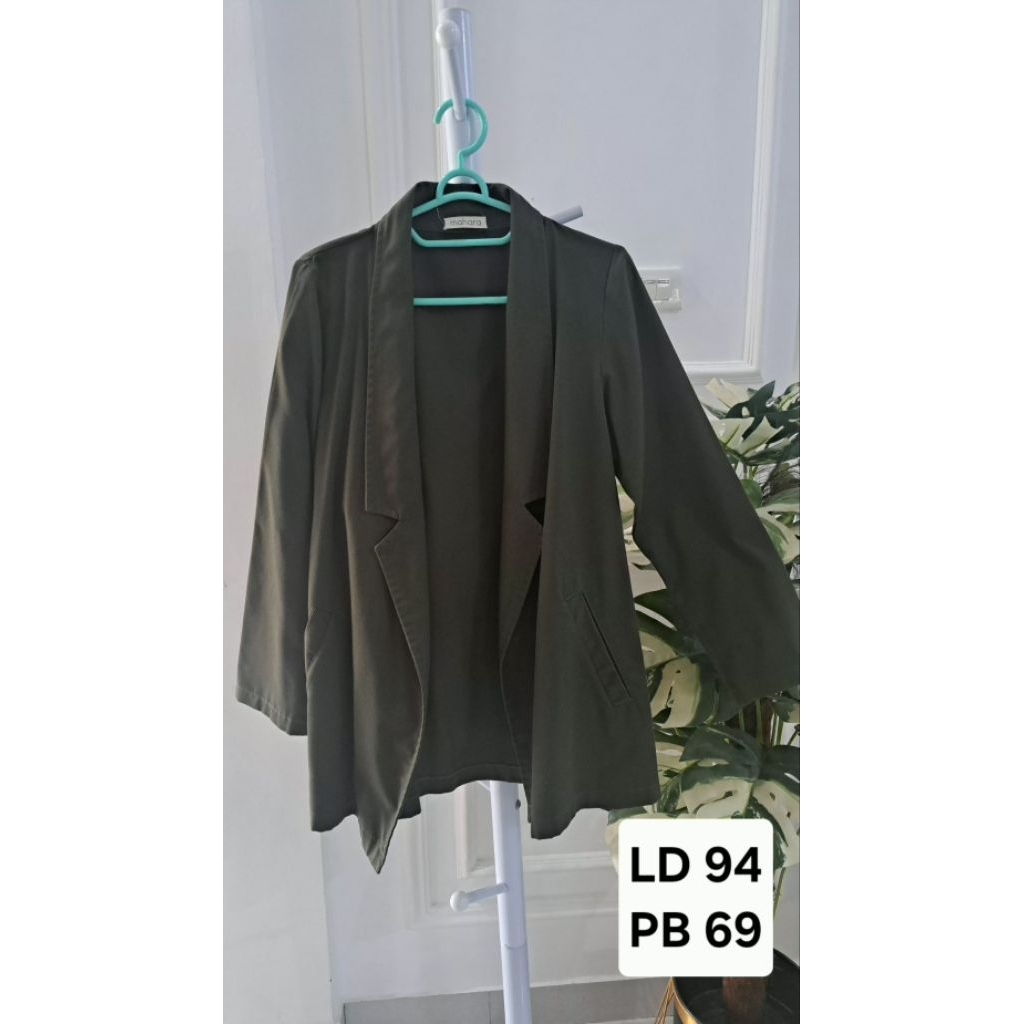 Preloved Blazer Mahara