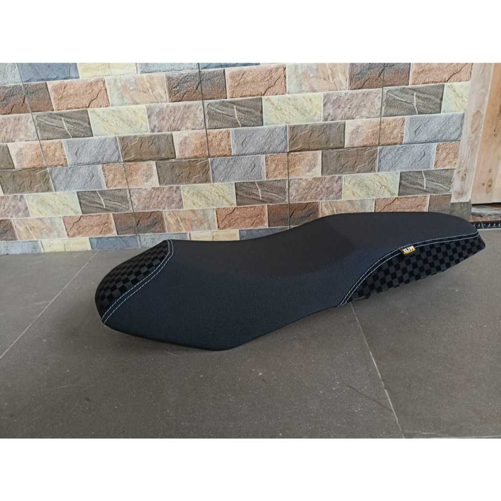 Jok Motor Beat Karbu Jok beat deluxe Jok beat fi esp beat street Model Catur 3D Anti Cakar Kucing, P