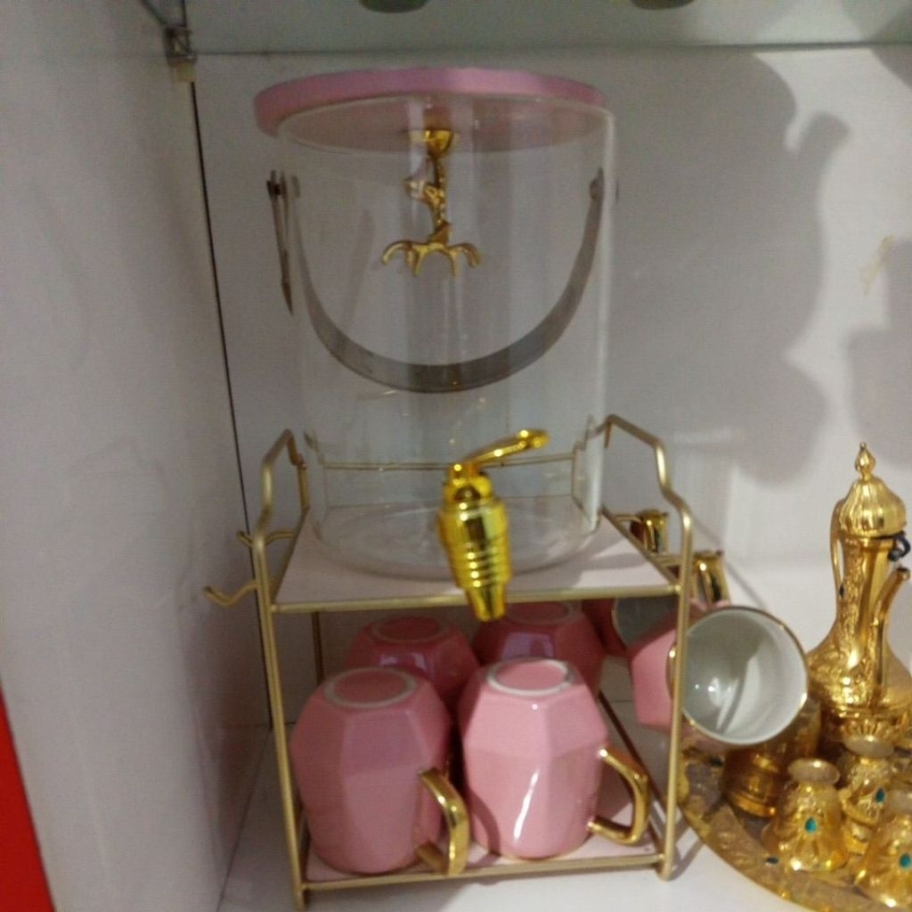 Furniture Rumah Tangga Keramik