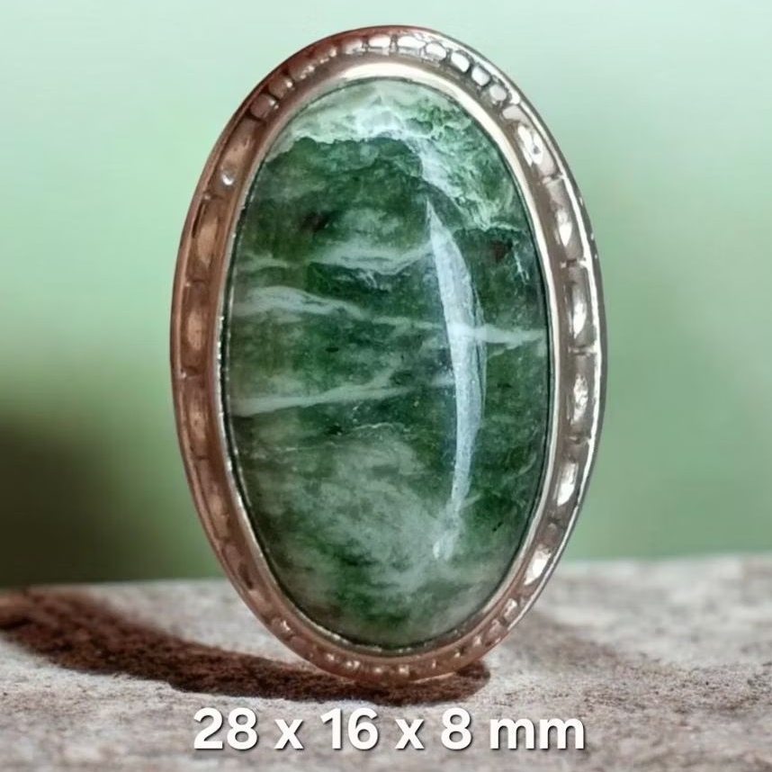 NATURAL JADE GIOK BURMA TYPE GRADE A++