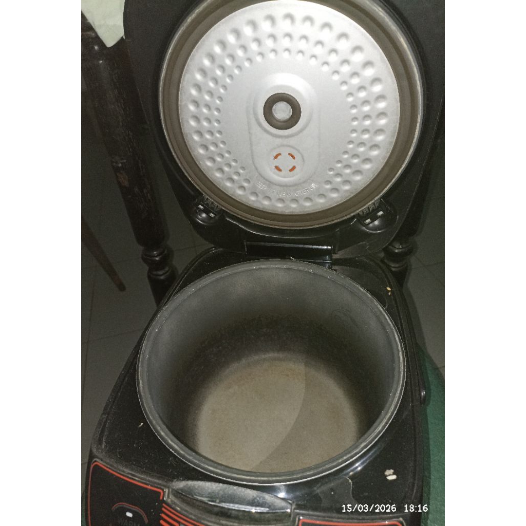Yong ma rice cooker 2L BEKAS prelove yongma