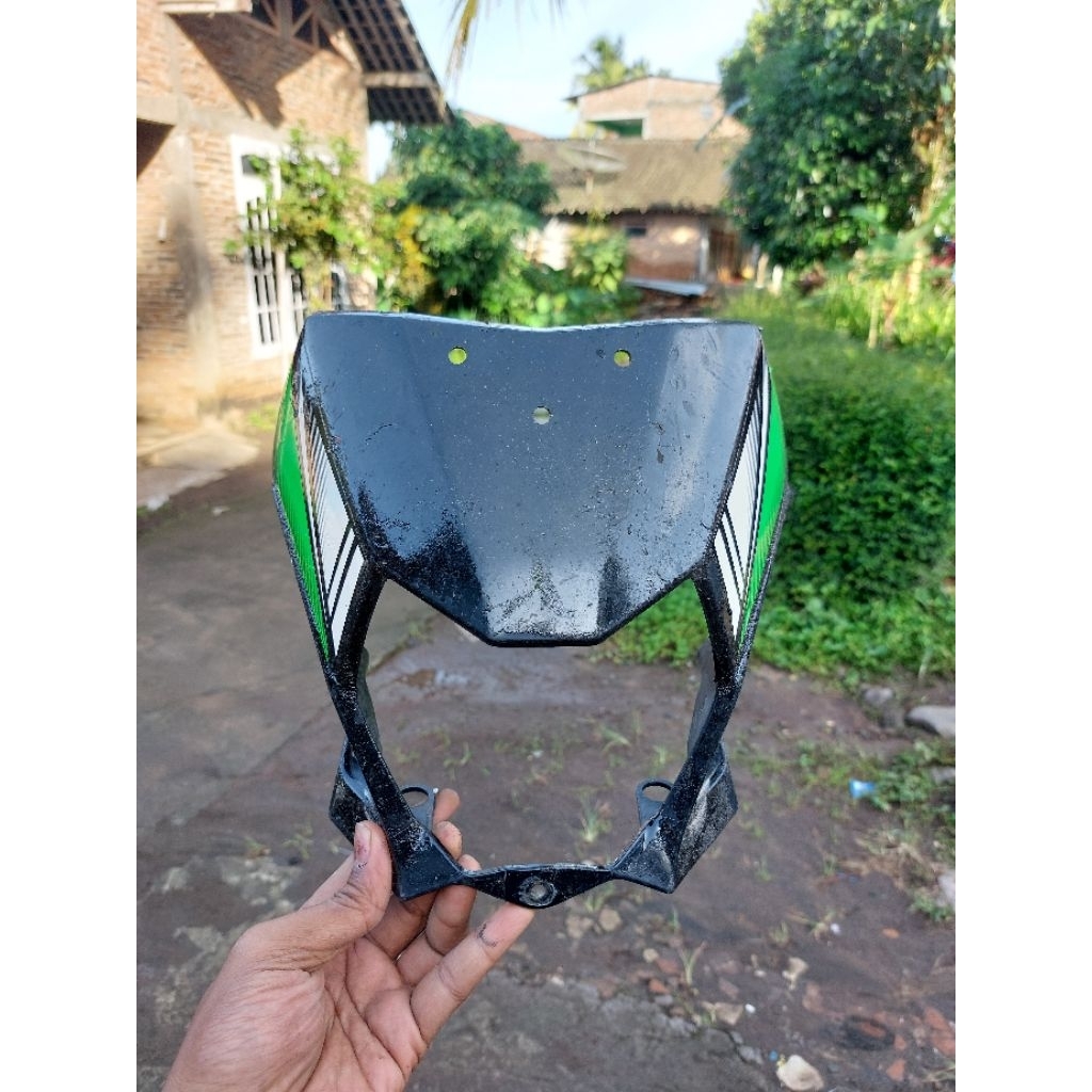 Batok Lampu Depan KLX 150 Bf Klx Dtracker Original