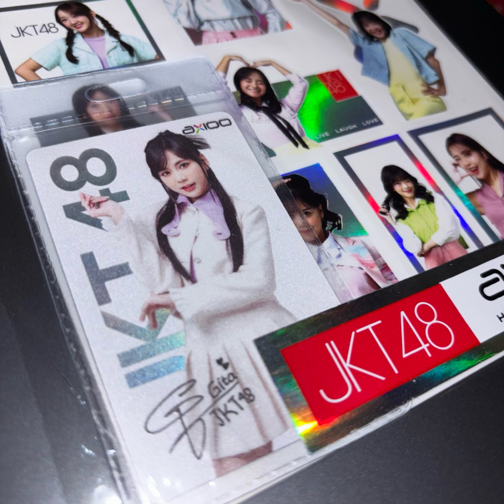 Signed Photocard Gita JKT48 & Sticker Pack Sealed (Special Edition Official Merch Collaboration with