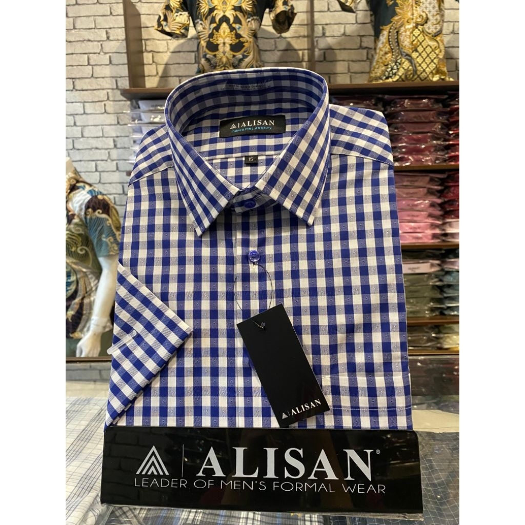 Kemeja Alisan Motif Kotak Catur Lengan Pendek Reguler