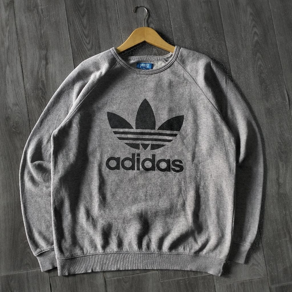 Crewneck ADIDAS TREE FOIL(Second Original)