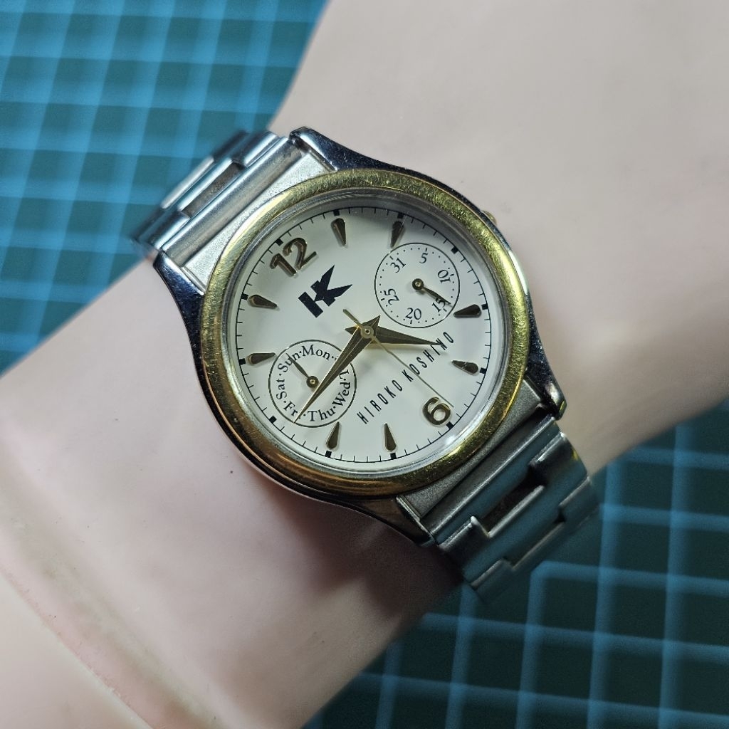Jam Hiroko Koshino HK004 Dual Subdial Silver Gold Bekas