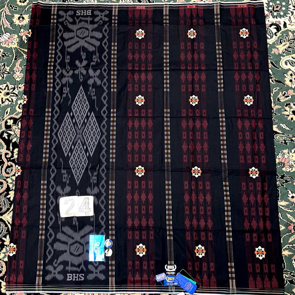 SARUNG BHS CLASSIC GOLD C45 SSK 24 SONGKET SELVEDGE JACQUARD HITAM