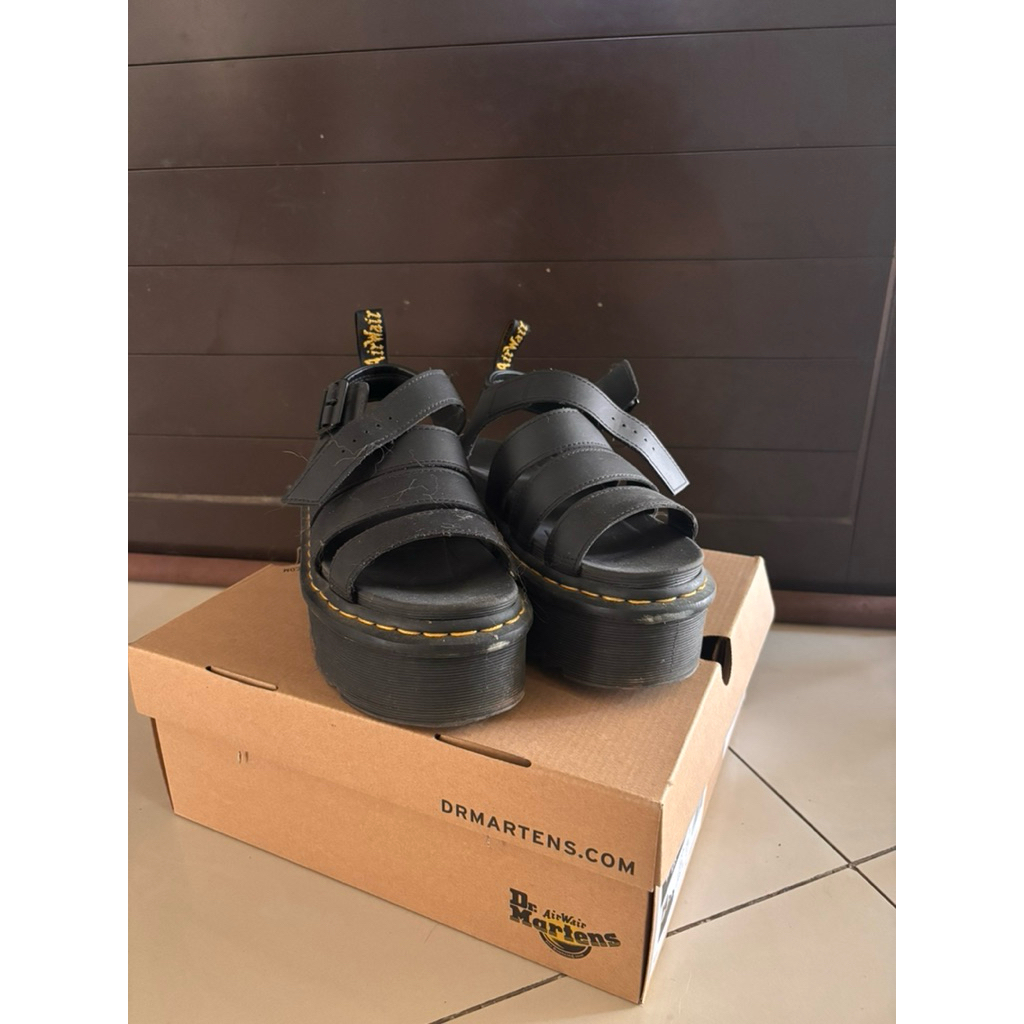 dr martens airwear chunky sandal