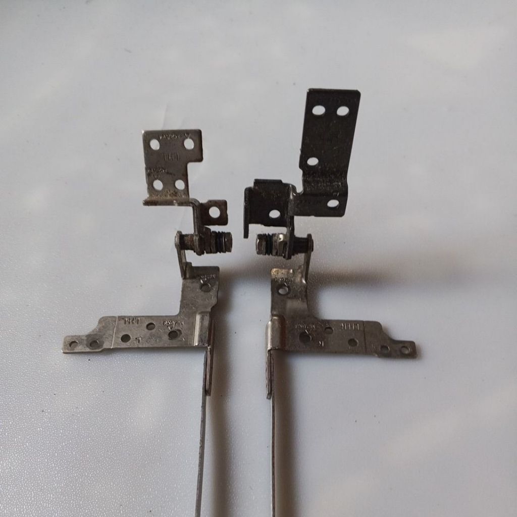 Engsel Laptop Lenovo G400S