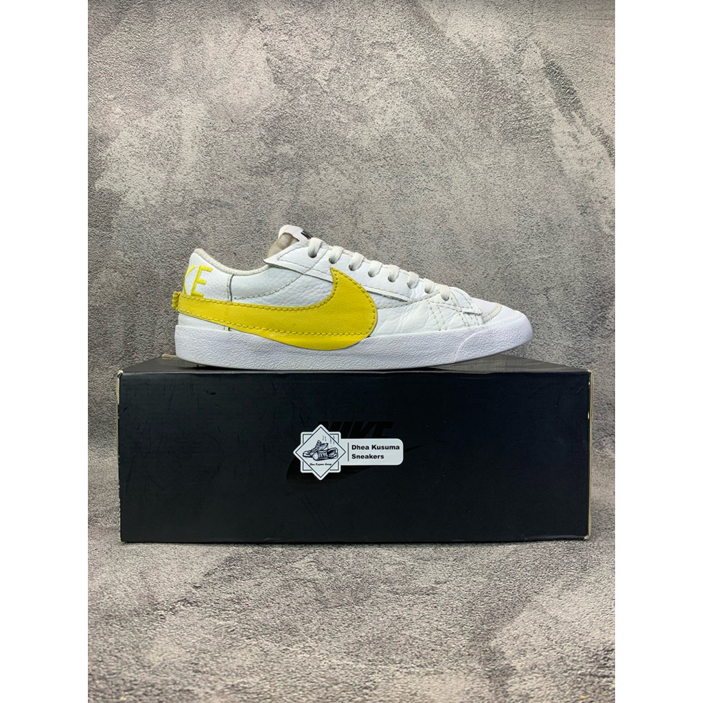 Sepatu Second Nike Blazer Low Jumbo ‘White Vivid Sulfur’  Size 43  Original Guarantee 100%