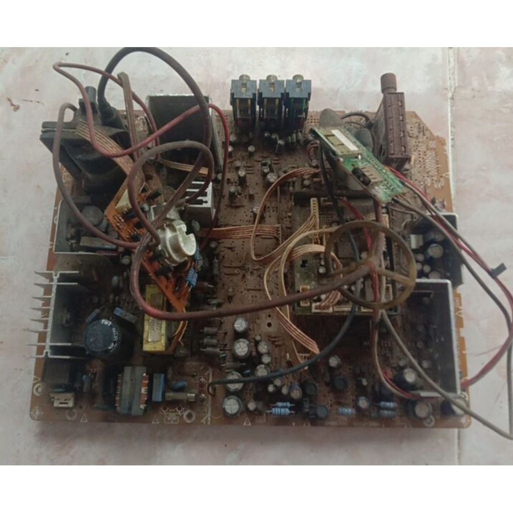 MESIN TV POLYTRON  XBR  21.inc slim uslim EW ada usb nya