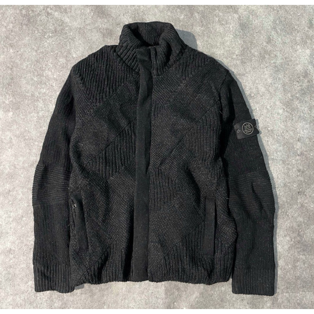 jaket hangat JMB X WONBIN