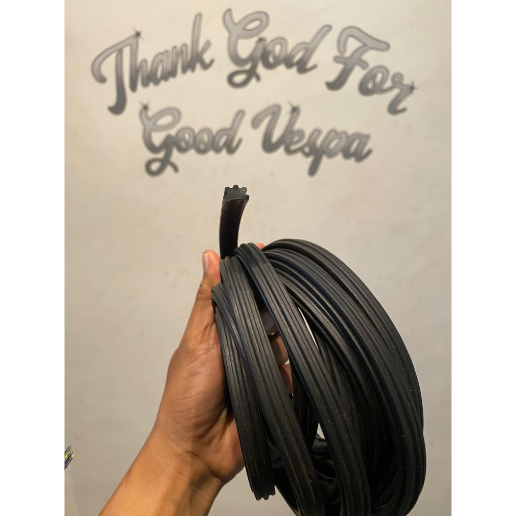 KARET TRIPLANG KECIL ORI VESPA SUPER VBB DKK