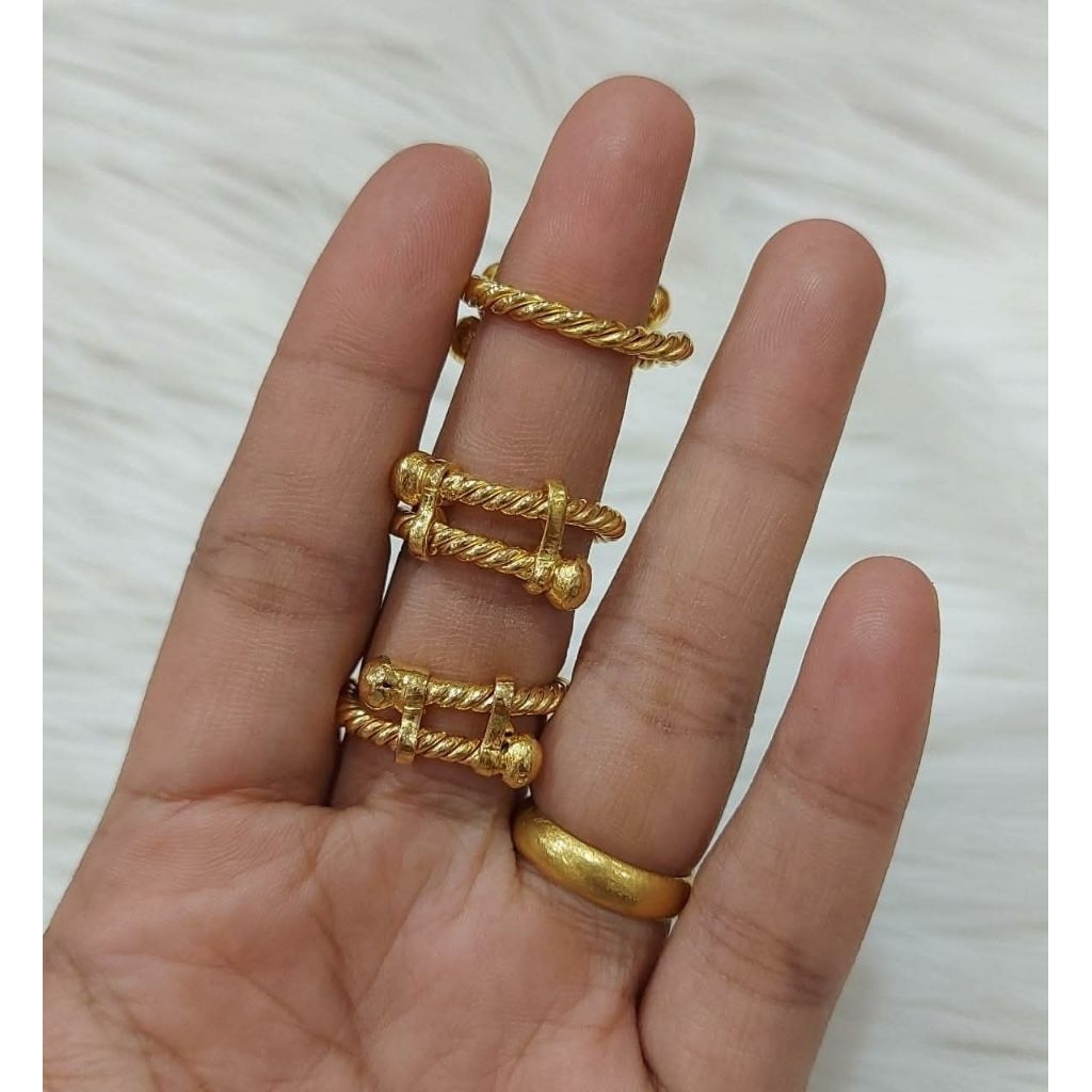 Cincin Lilit Emas Golden 24k