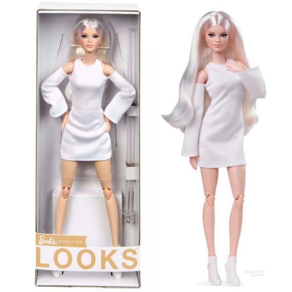 Barbie Collector Looks Signature Blonde Victoria  - ORI Mattel