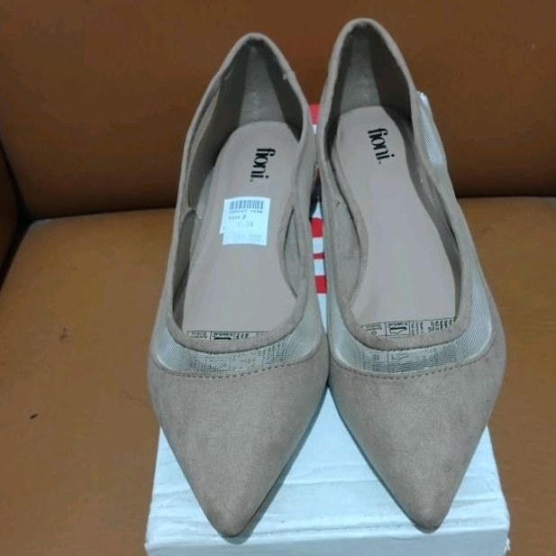 NEW fioni payless flat shoes