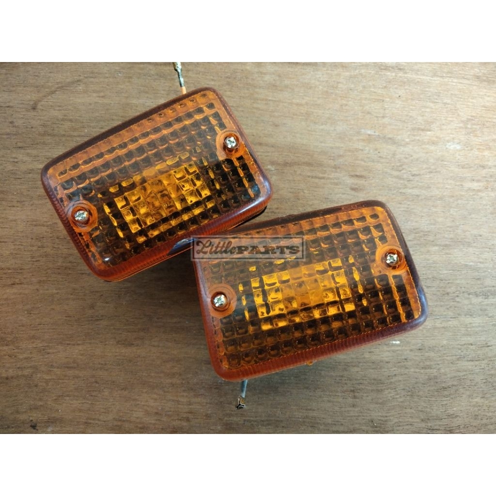 Lampu sein sen riting depan honda c700 c800 super cub non original