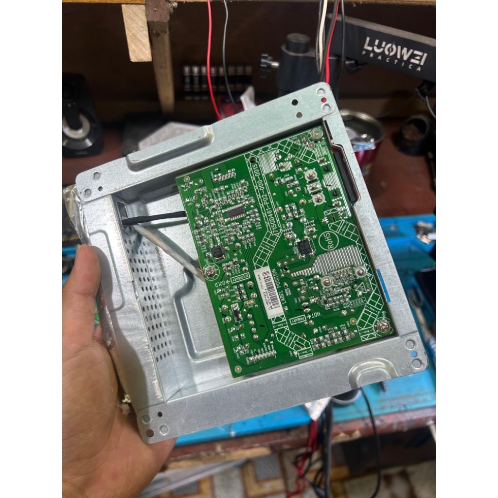 power supply monitor gaming aoc 24g4 gaming (copotan)