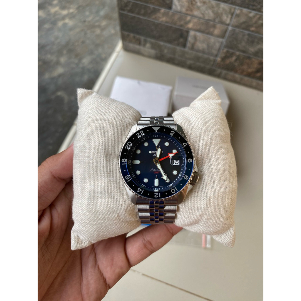 original jam tangan seiko gmt automatic batman SSK003K1 biru