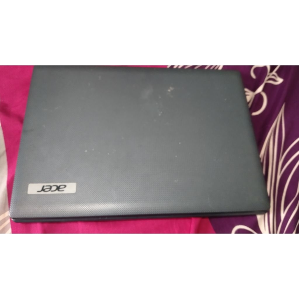 Laptop acer Matot