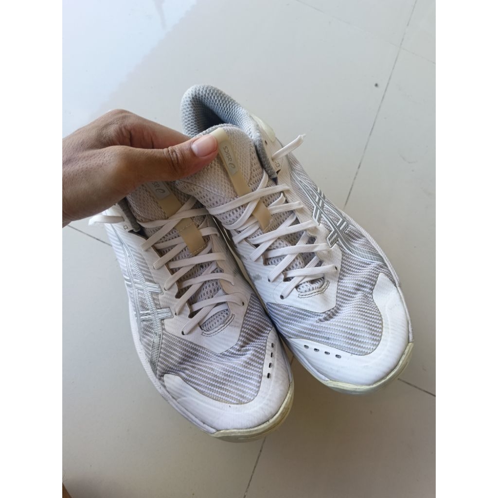 asics second size 45