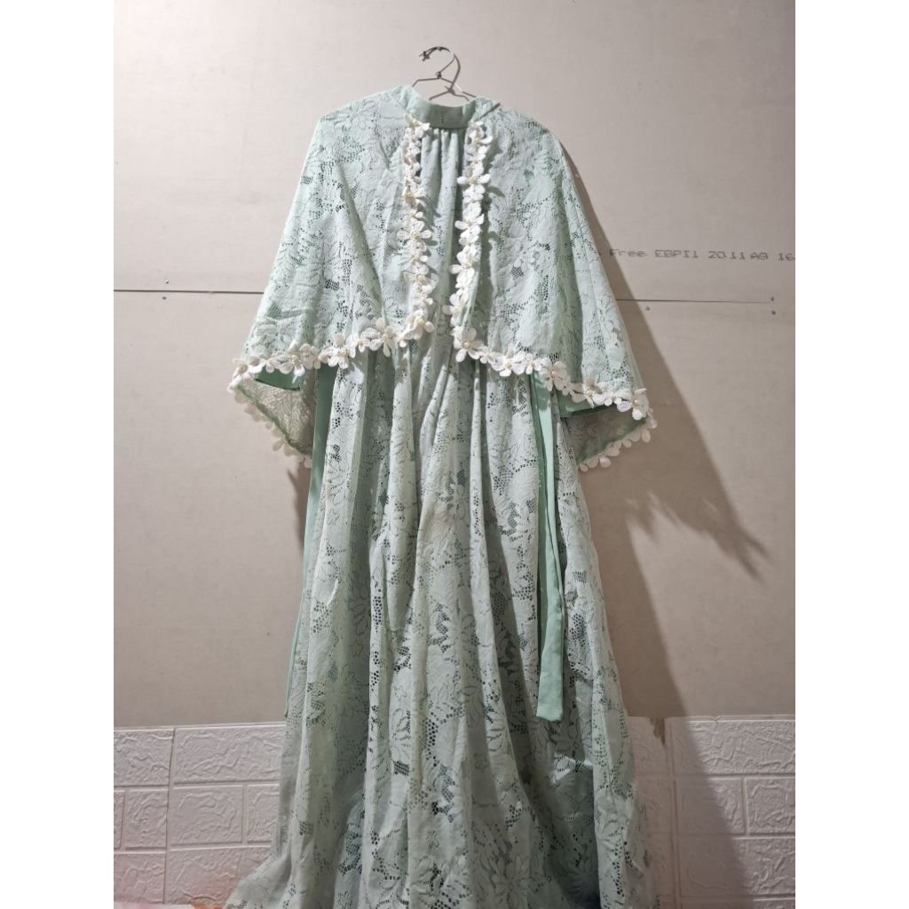 PRELOVED GAUN KEBAYA / GAMIS BROKAT /BAJU KONDANGAN