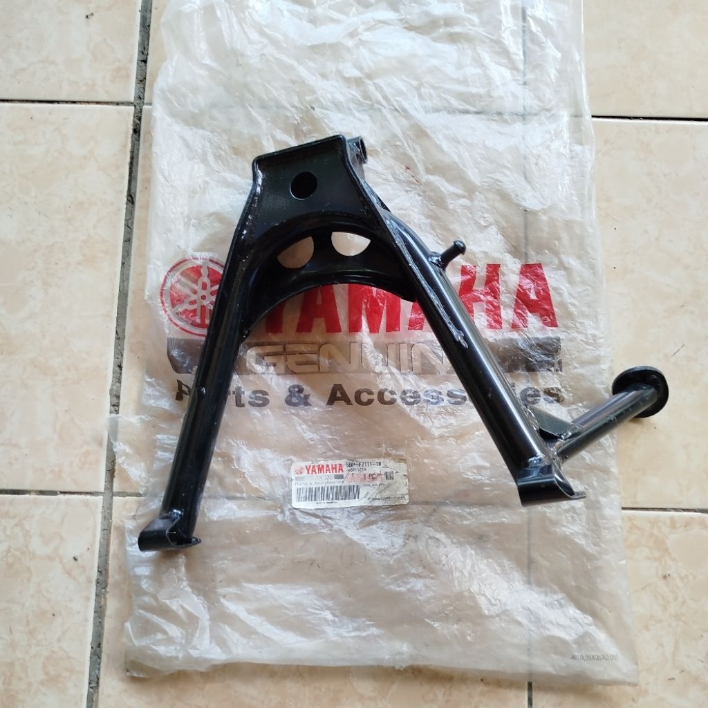 Standar Tengah Dua Scorpio Original YGP 5BP-F7111-00