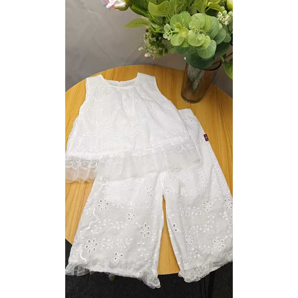Set Atasan dan Celana Kulot Anak Perempuan Putih Brokat