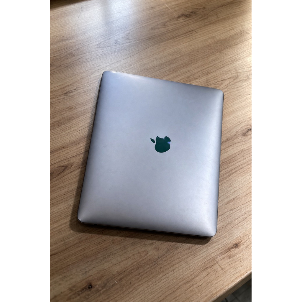 MacBook Air M1 2020