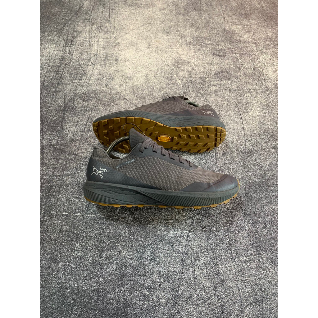 sepatu arcteryx norvan Ar