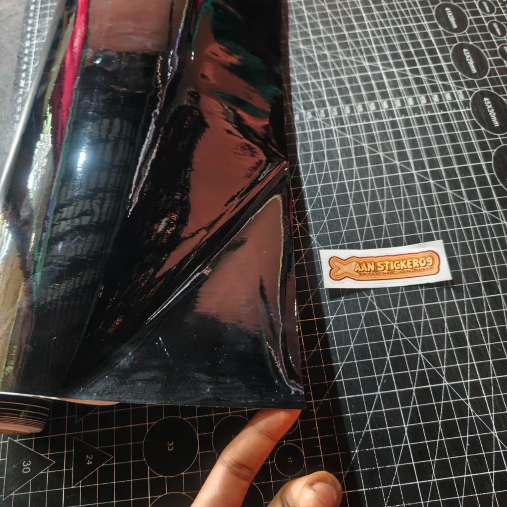 scotlite hitam glossy scotlite wrapping  motor mobil aquarium bahan mudah di pasang