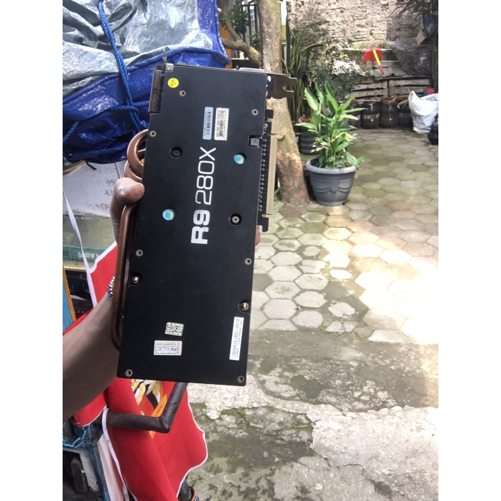 Vga amd R9 280x 3gb ddr5 192bit murah