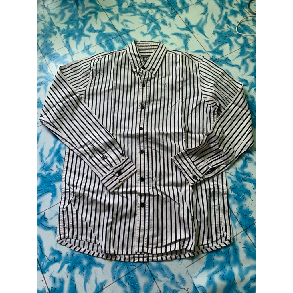 kemeja pria erigo size M masih mulus