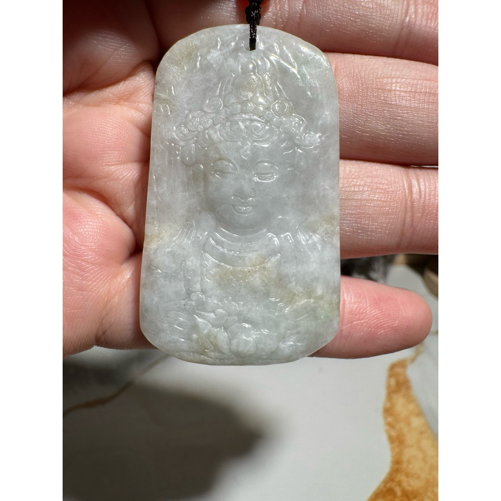 Liontin Giok White Mix Yellow Guan Yin