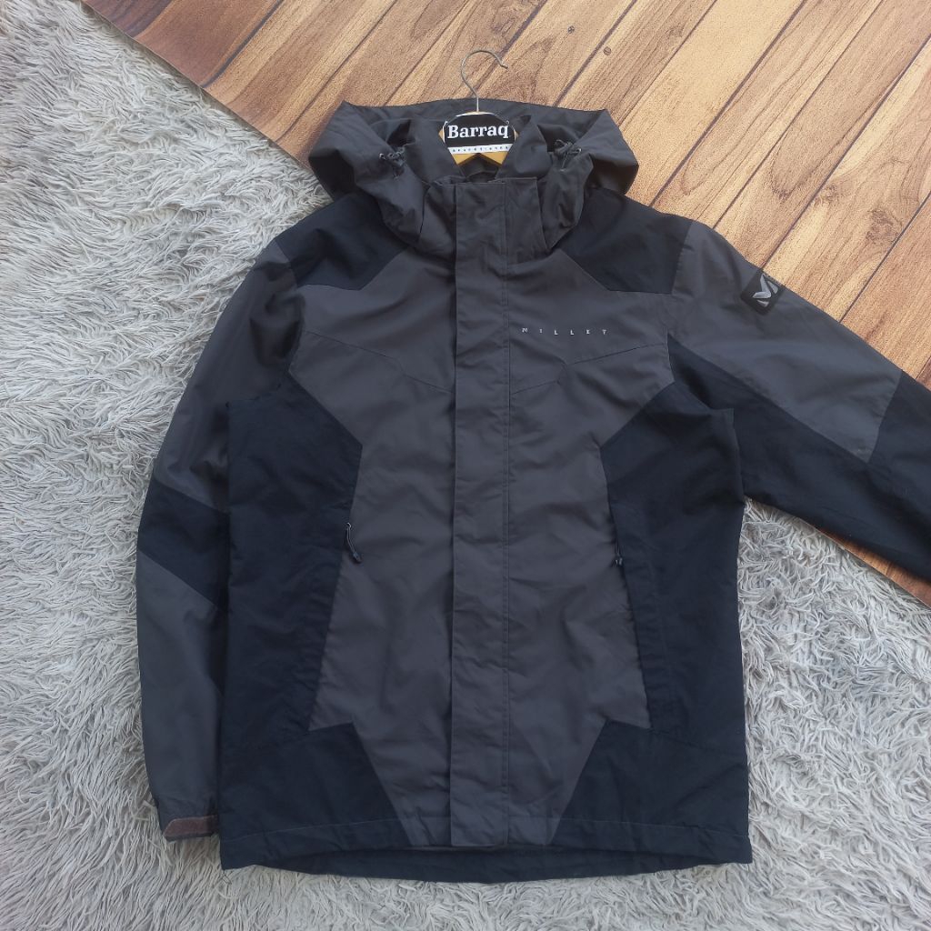 Jaket Outdoor Millet Dry Edge Waterproof NOT gorpcore goretex blocktech running sports lightweight w