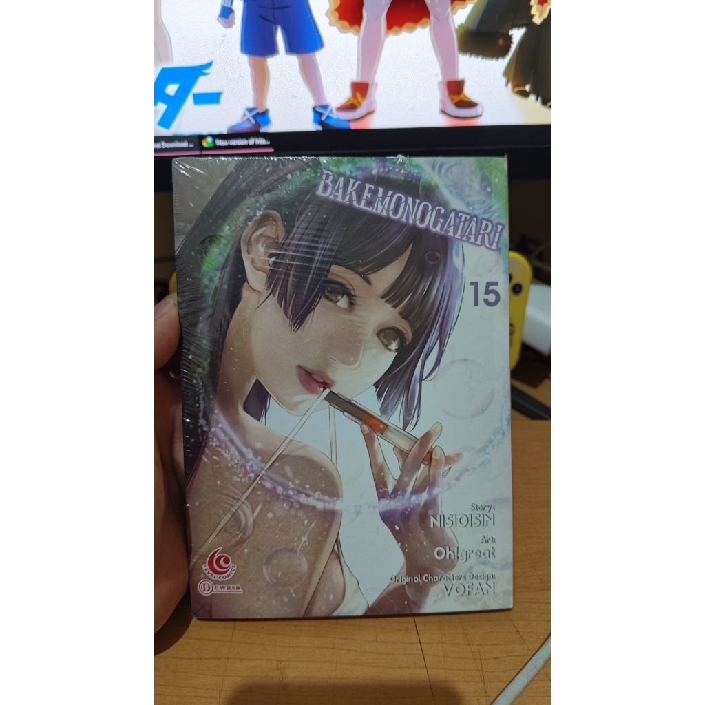 Komik Bakemonogatari Volume 15