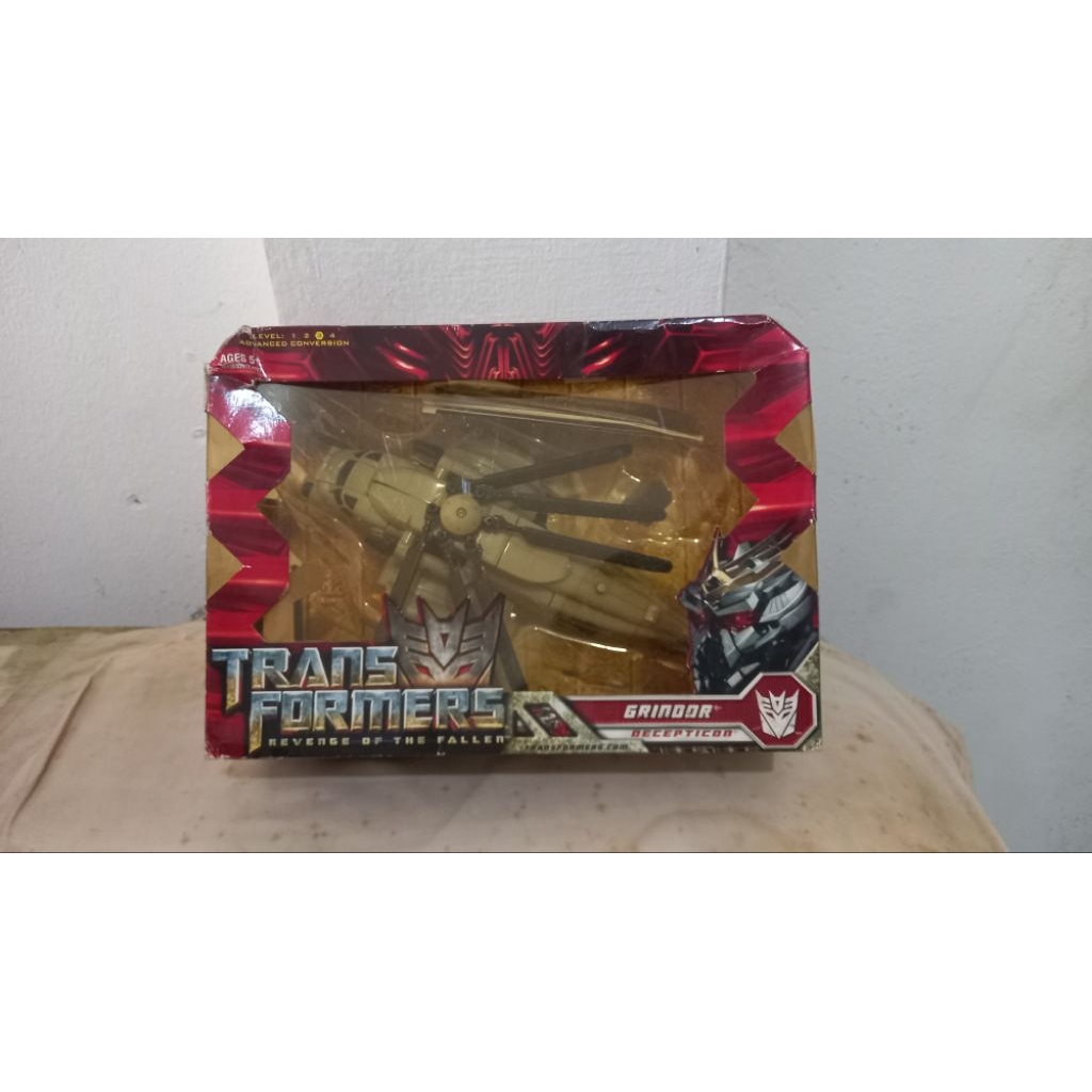 TRANSFORMERS HASBRO ROTF DECEPTICON GRINDOR