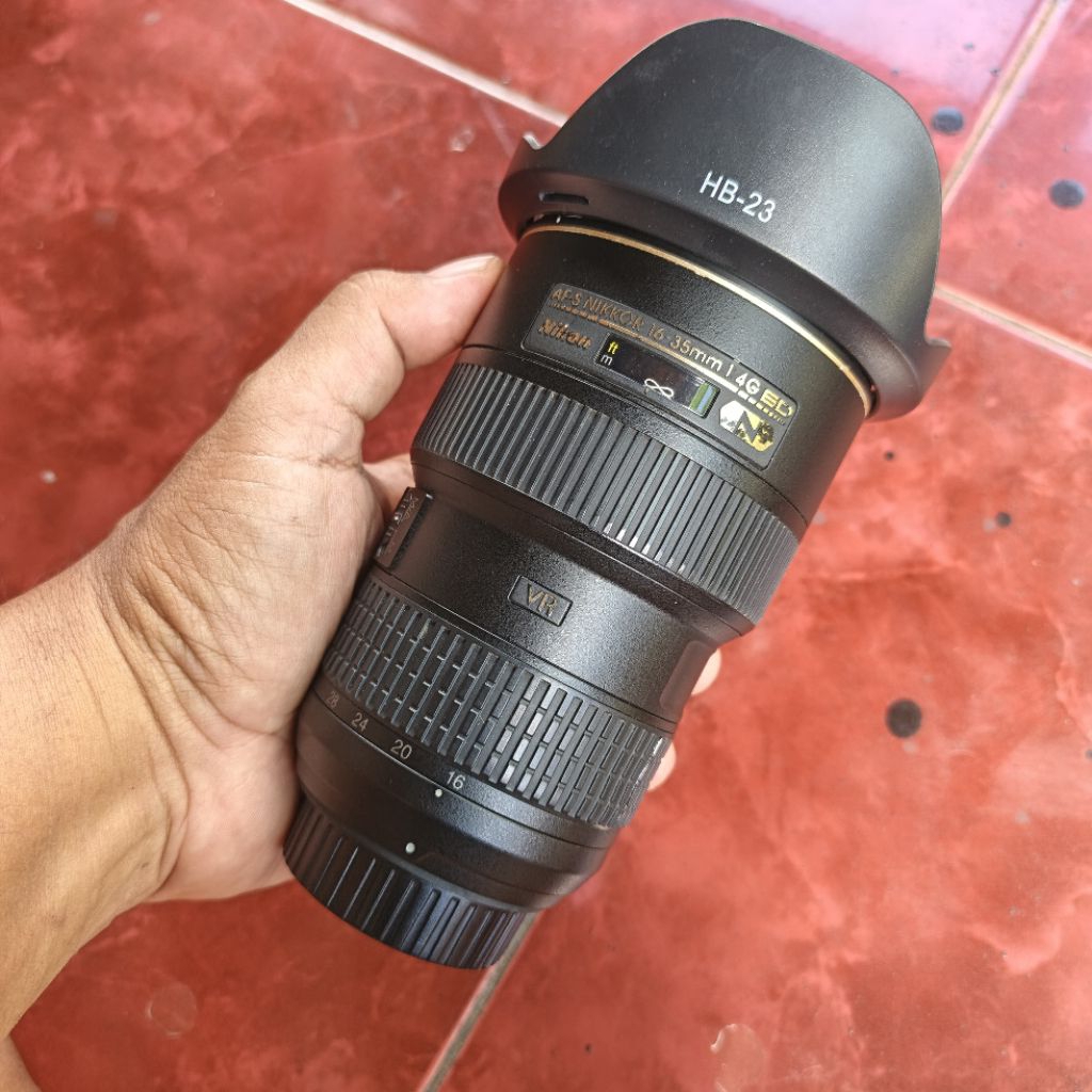 lensa wide nikon lensa nikon 16-35mm f4 nano