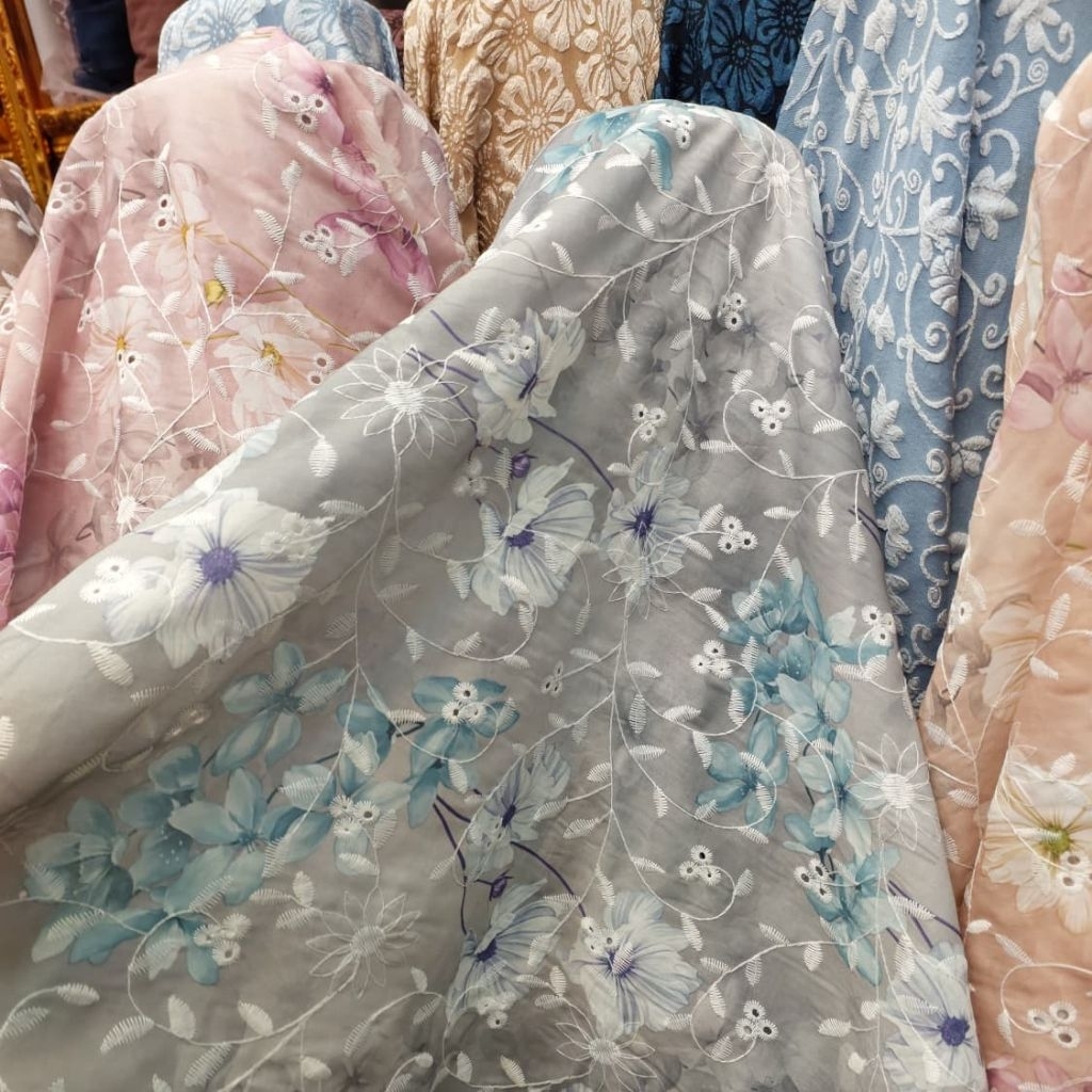 BAHAN/KAIN KATUN BORDIR BOLONG/KATUN BOLONG MOTIF