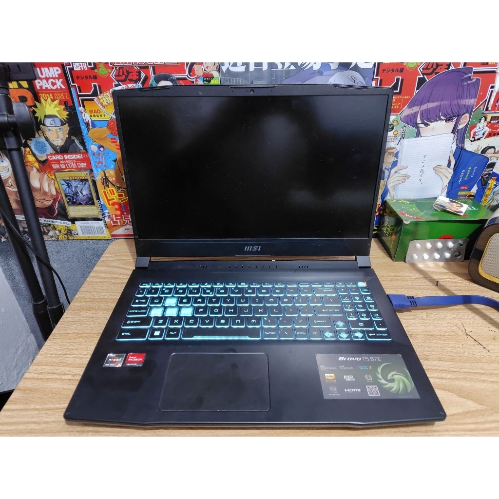 Laptop gaming MSI bravo 15 b7ed Ryzen 5 7535hs VGA RX 6550m ram 8 SSD 512 minus