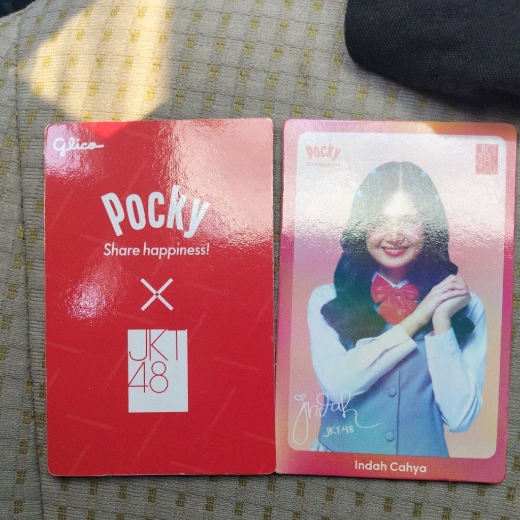 photocard indah jkt48×pocky