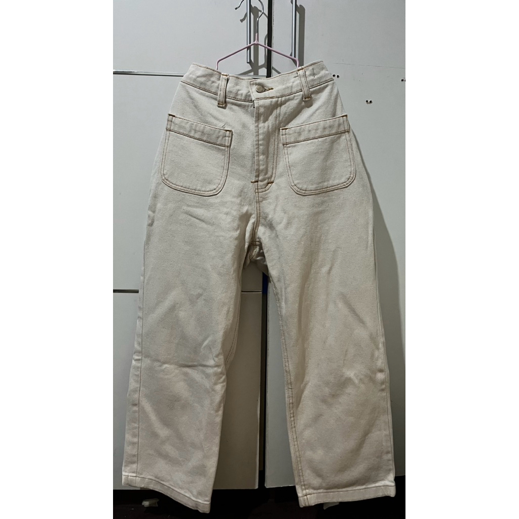 The auctus jeans