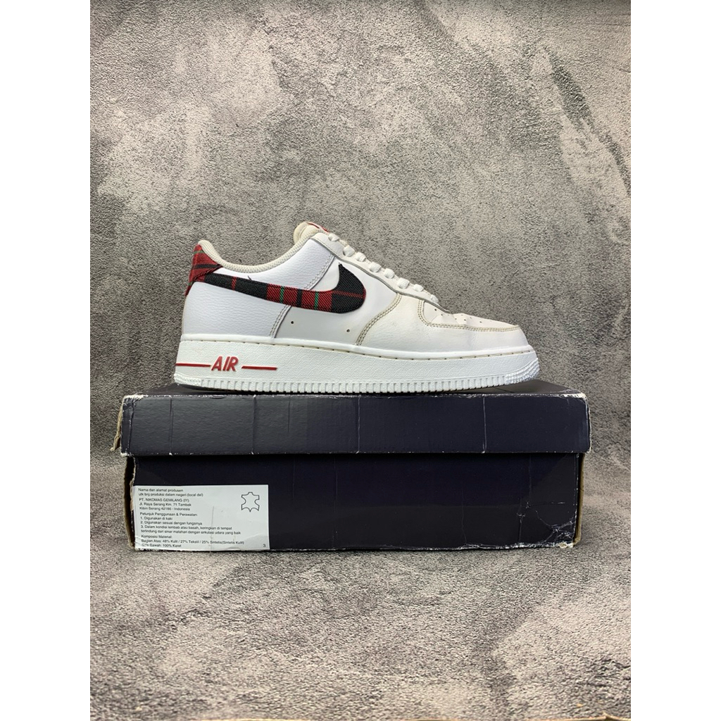Sepatu Second Original Box AF1 07 LV8 University Red  Size 43